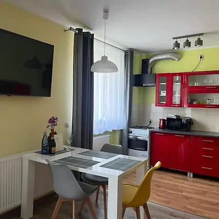 Lägenhet Salamandra Uno